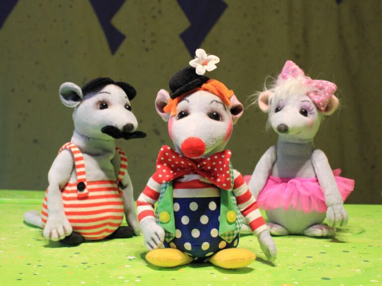 Kindertheaterprogramm Rhein-Kreis Neuss: auch dabei: Das Einhorn